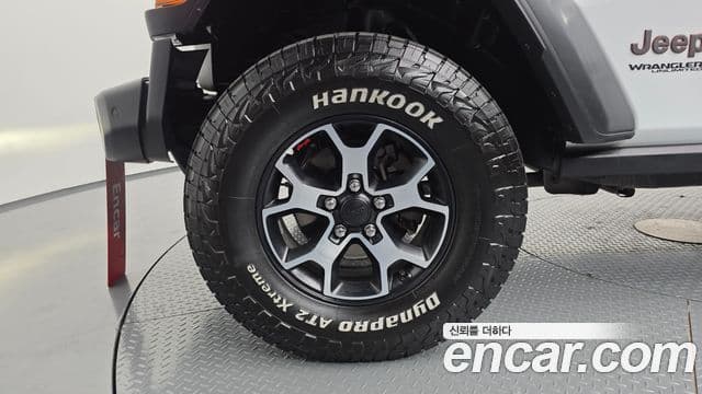 Jeep Wrangler 2019 — Şəkil 5/20
