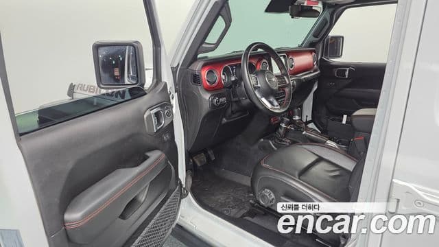 Jeep Wrangler 2019 — Şəkil 11/20