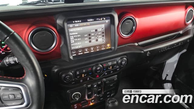 Jeep Wrangler 2019 — Şəkil 15/20
