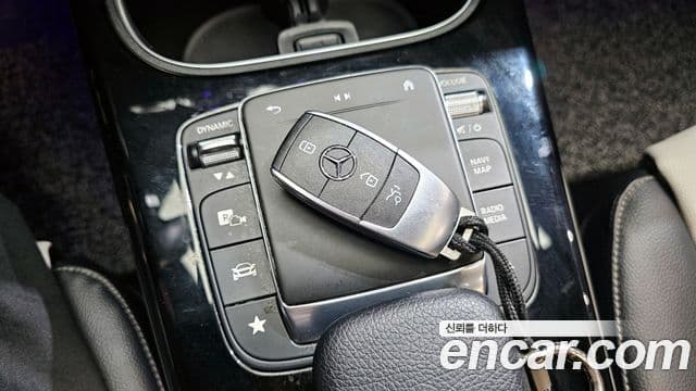 Mercedes-Benz CLA-Class 2020 — ფოტო 15/20