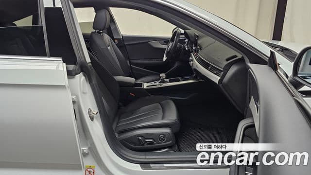 Audi A5 2021 — ფოტო 11/20
