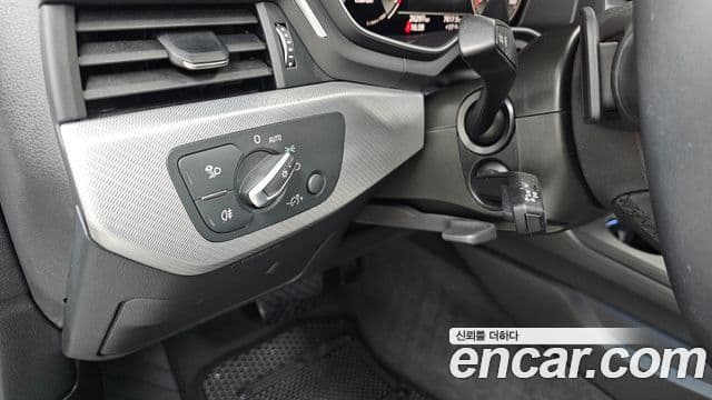 Audi A5 2021 — ფოტო 14/20