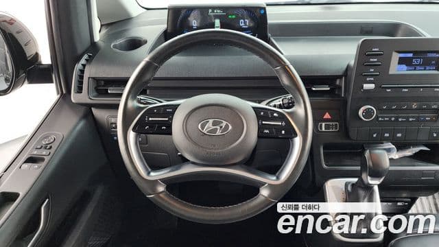 Hyundai Staria 2021 — Фото 13/20