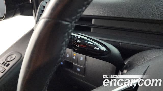 Hyundai Staria 2021 — Фото 15/20