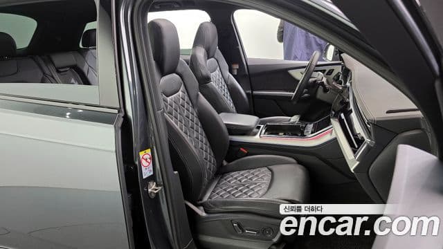 Audi Q7 2022 — ფოტო 3/20