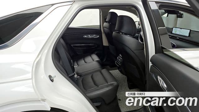 Genesis GV70 2022 — ფოტო 11/20