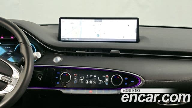 Genesis GV70 2022 — фото 13 из 20