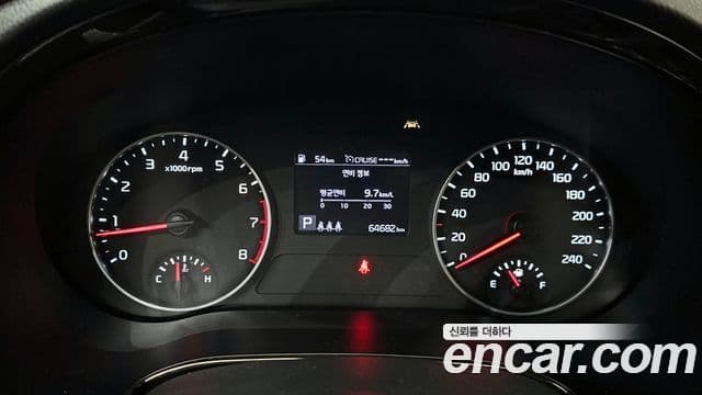 Kia Seltos 2021 — Şəkil 8/20