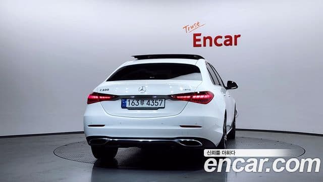 Mercedes-Benz C-Class 2023 — Şəkil 4/20