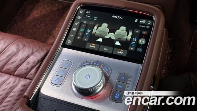 Genesis G90 2022 — Photo 3/20