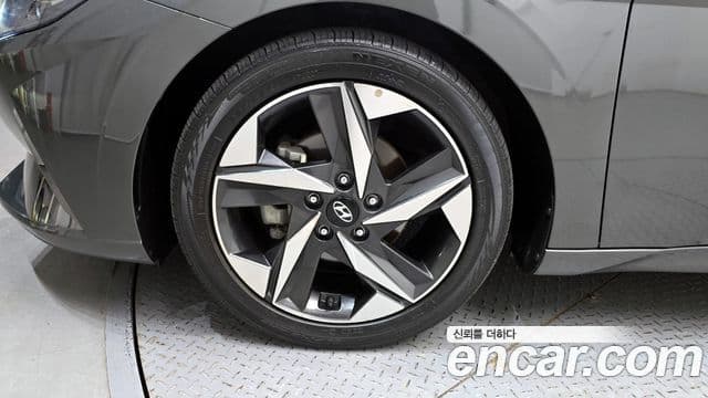 Hyundai Avante 2021 — Фото 5/20
