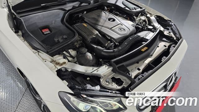 Mercedes-Benz E-Class 2019 — ფოტო 5/20