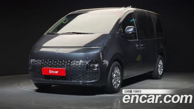 Hyundai Staria 2021 — ფოტო 1/20