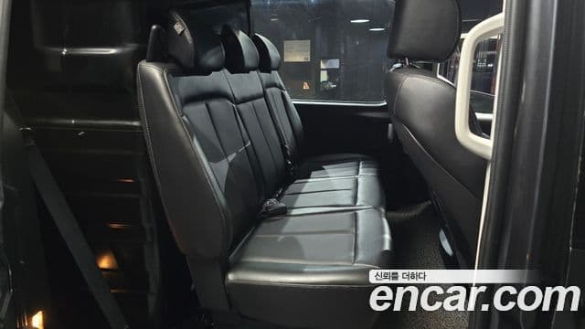 Hyundai Staria 2021 — ფოტო 13/20