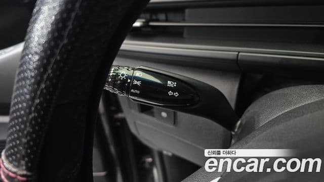 Hyundai Staria 2021 — ფოტო 17/20