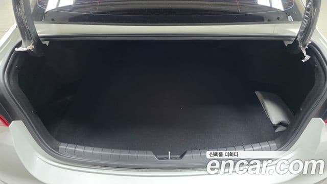 Kia K5 2022 — Şəkil 20/20