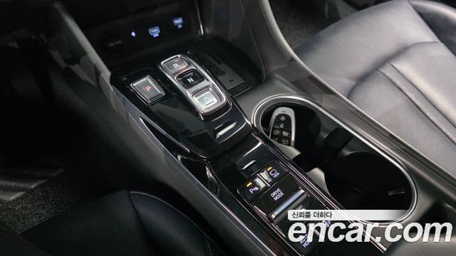 Hyundai Sonata 2019 — ფოტო 9/20