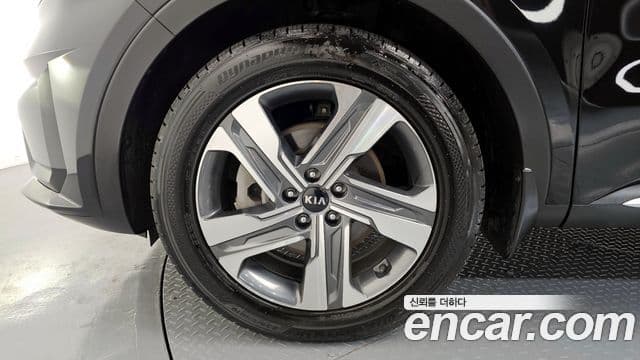 Kia Sorento 2021 — Şəkil 5/20