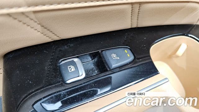 Kia Sorento 2021 — Şəkil 17/20