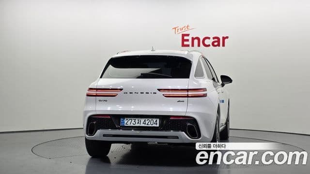 Genesis GV70 2022 — ფოტო 4/20