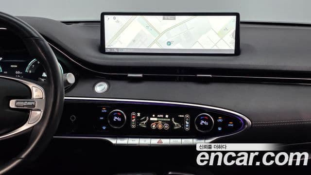 Genesis GV70 2022 — фото 15 из 20