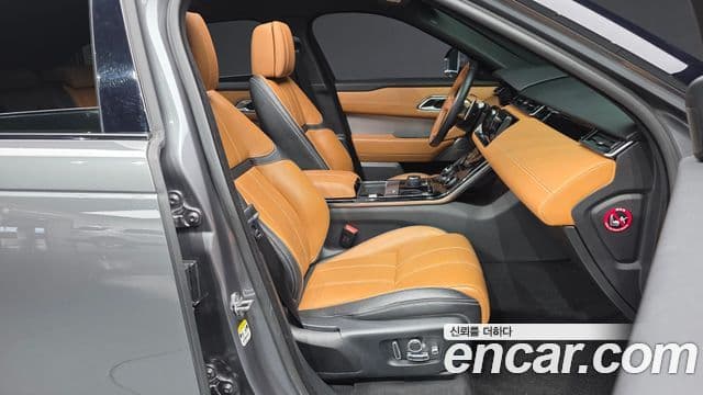 Land Rover Range Rover Velar 2019 — ფოტო 3/20