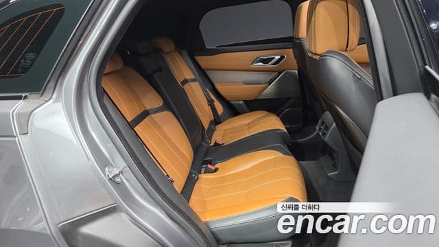 Land Rover Range Rover Velar 2019 — ფოტო 12/20