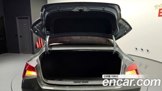 Hyundai Avante 2022 — Şəkil 20/20