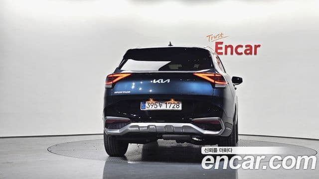 Kia Sportage 2021 — ფოტო 4/20
