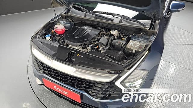 Kia Sportage 2021 — ფოტო 6/20
