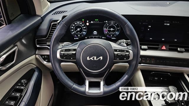 Kia Sportage 2021 — ფოტო 13/20