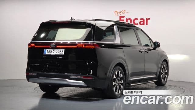 Kia Carnival 2020 — Фото 2/20