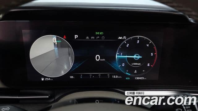 Kia Carnival 2020 — Фото 8/20