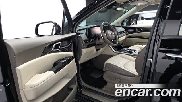 Kia Carnival 2020 — Фото 10/20