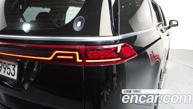 Kia Carnival 2020 — Photo 25/36