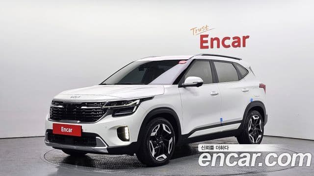 Kia Seltos 2023 — Photo 28/33