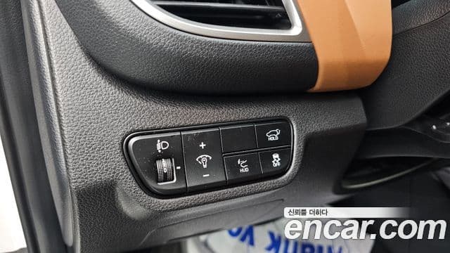Kia Seltos 2023 — Photo 9/33