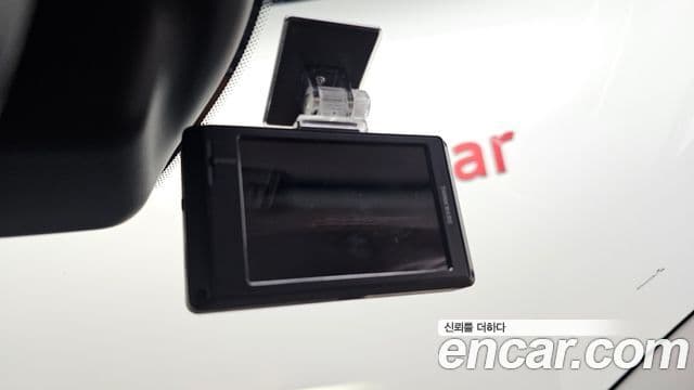 Kia Seltos 2023 — Photo 23/33