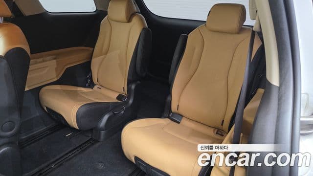 Kia Carnival 2022 — Şəkil 11/20