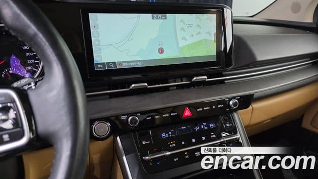 Kia Carnival 2022 — Şəkil 13/20