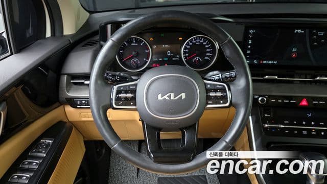 Kia Carnival 2022 — Şəkil 14/20