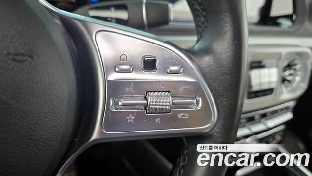 Mercedes-Benz G-Class 2023 — ფოტო 17/20