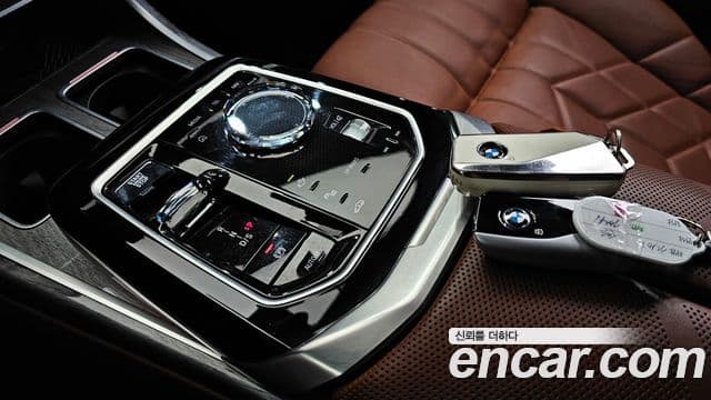 BMW 7 Series 2024 — Şəkil 8/20