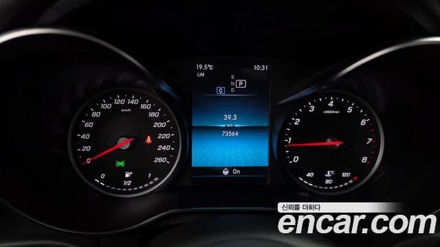 Mercedes-Benz C-Class 2020 — Фото 8/20