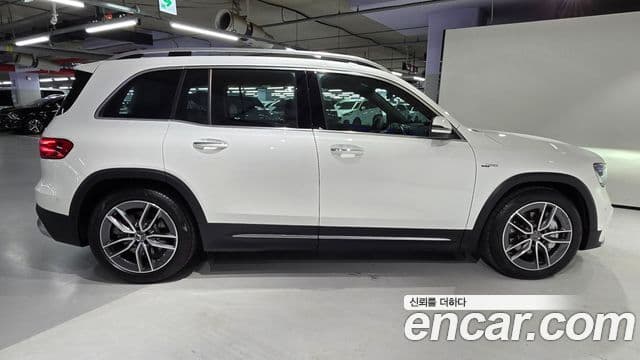 Mercedes-Benz GLB-Class 2025 — ფოტო 3/20