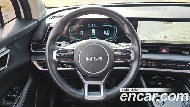 Kia Sportage 2021 — ფოტო 14/20