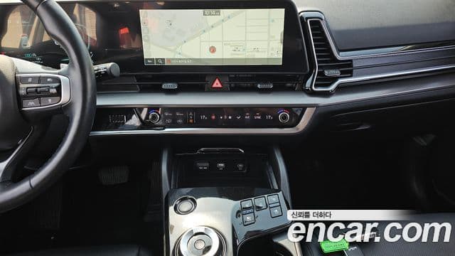 Kia Sportage 2021 — ფოტო 15/20