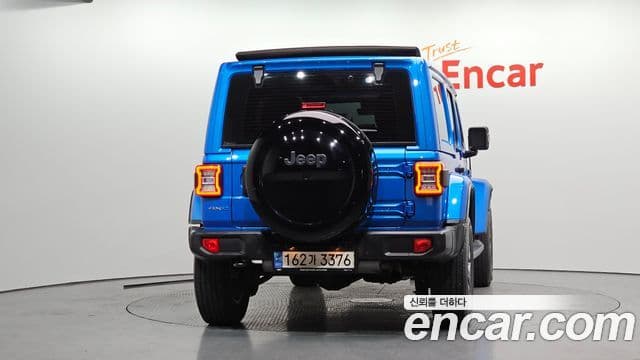 Jeep Wrangler 2021 — Şəkil 4/20