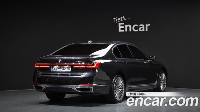 BMW 7 Series 2020 — ფოტო 2/20