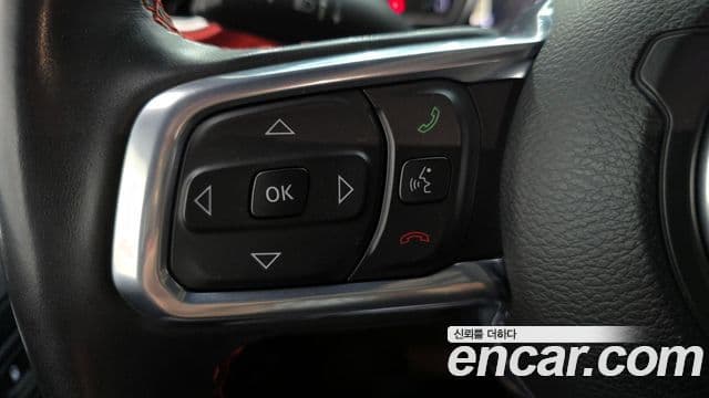 Jeep Wrangler 2022 — Photo 22/29